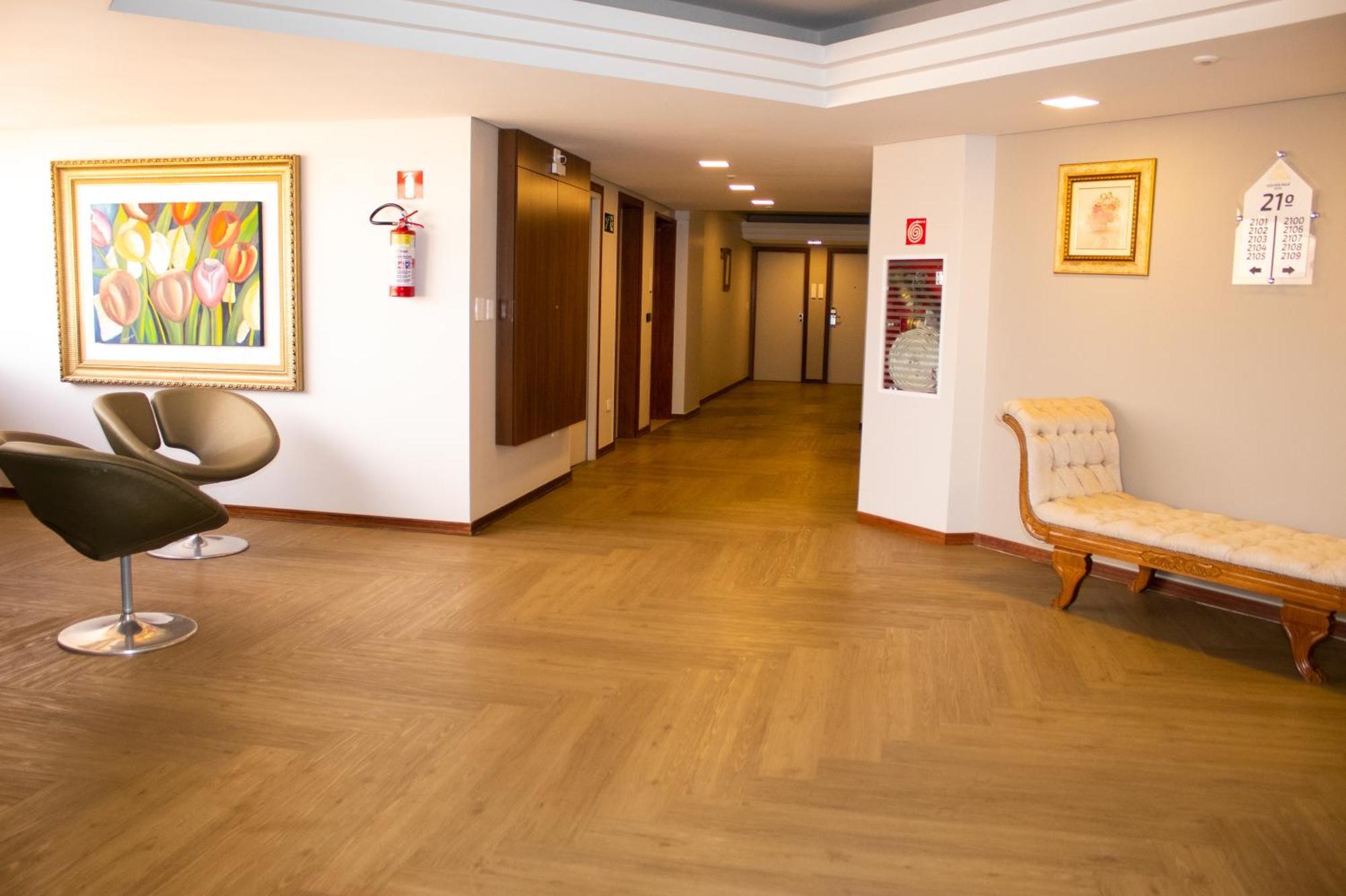 Golden Inga Hotel Маринга Экстерьер фото