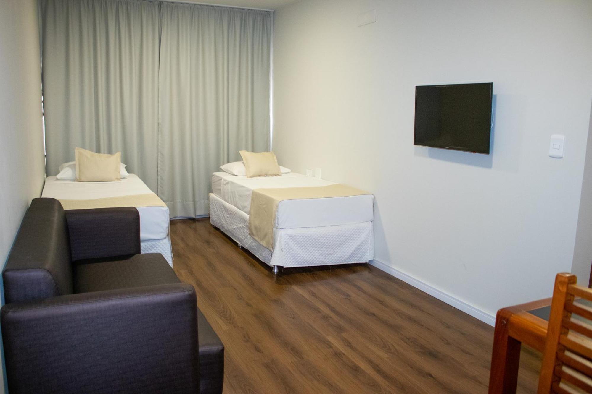 Golden Inga Hotel Маринга Экстерьер фото